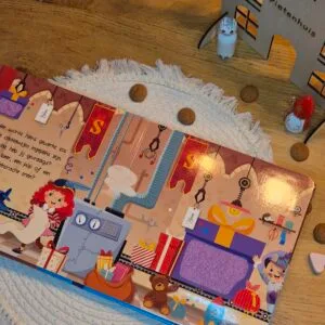 Alternative view of Sinterklaas - voelboek