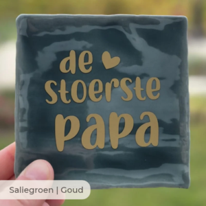 Alternative view of Tegeltje voor liefste mama of stoerste papa
